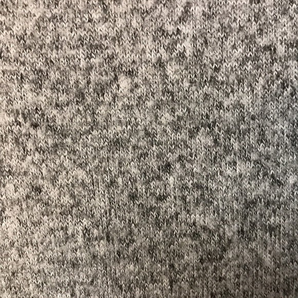 No Boundaries Women’s Pullover Sweater XL Light Gray Long Sleeves Soft - Picture 2 of 9